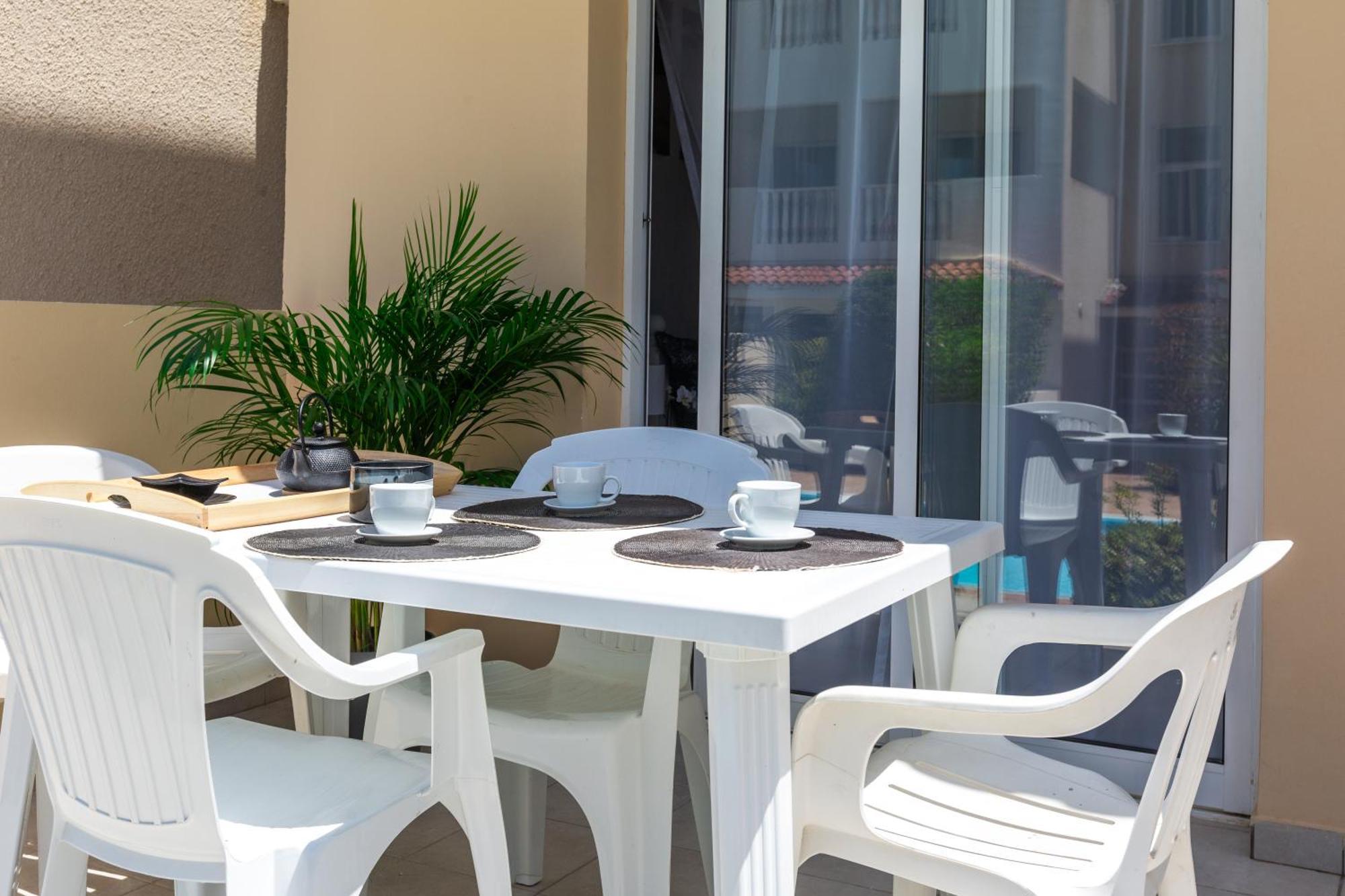 Beautiful one bed apartment in Paphos Extérieur photo
