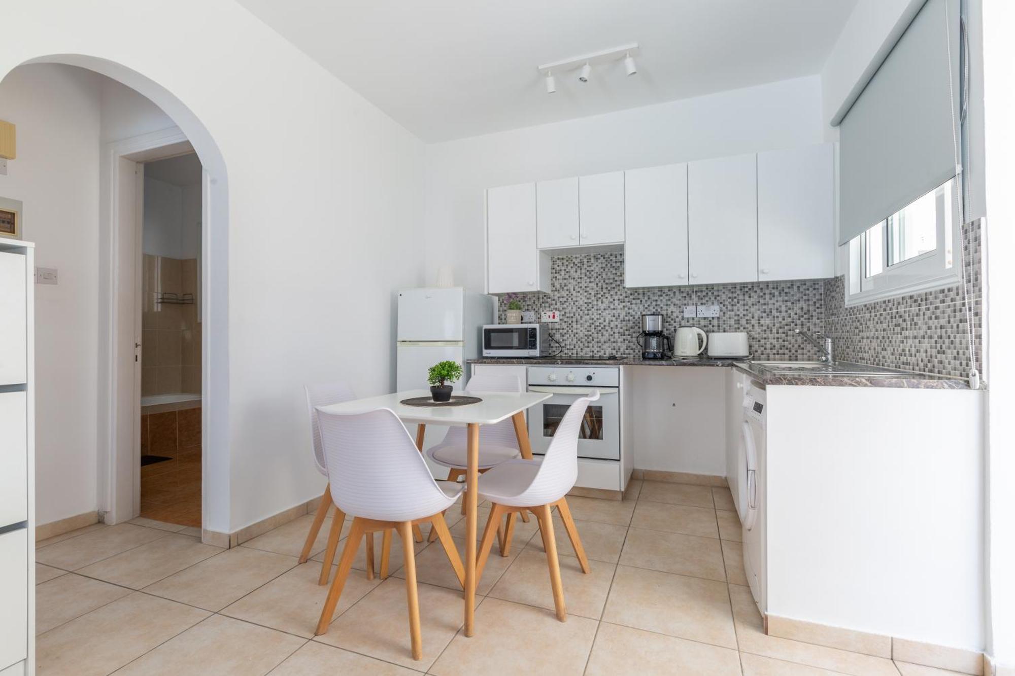 Beautiful one bed apartment in Paphos Extérieur photo
