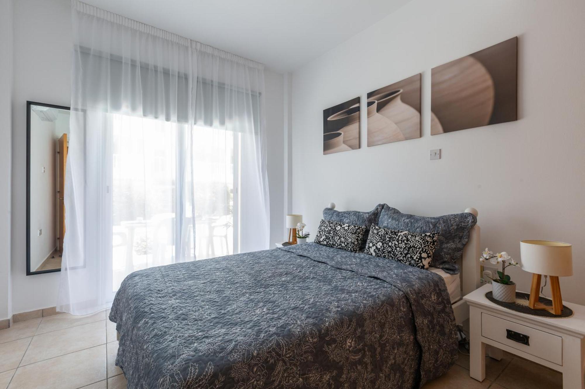 Beautiful one bed apartment in Paphos Extérieur photo