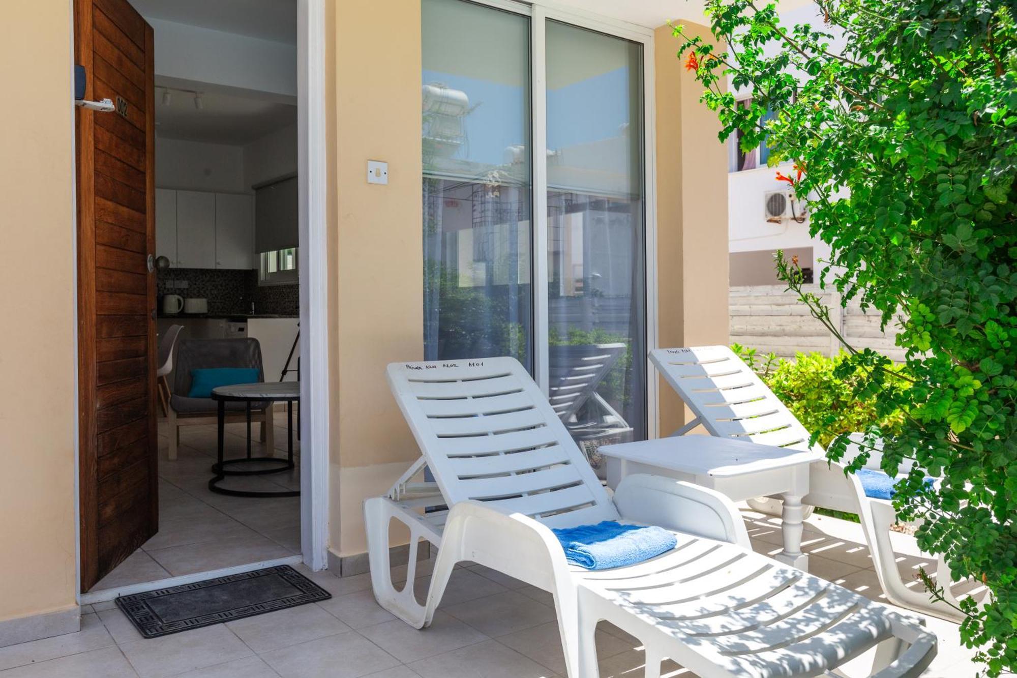 Beautiful one bed apartment in Paphos Extérieur photo